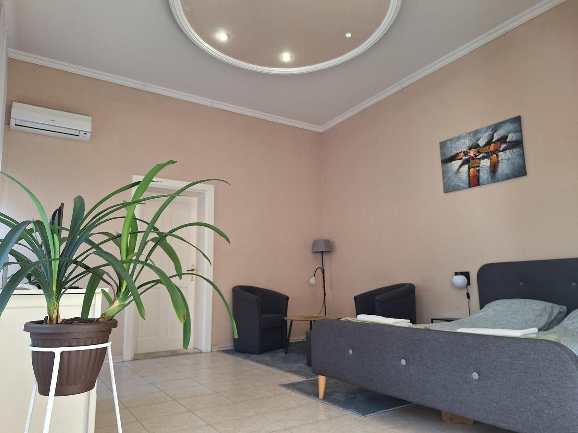 Mainstreet Apartman Subotica Exterior photo